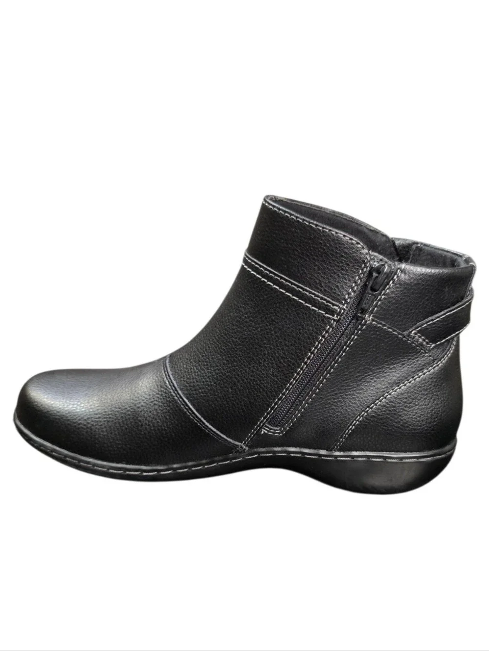 Clarks Collection Ashland Mabel Black Tumbled Leather Ankle Boots
